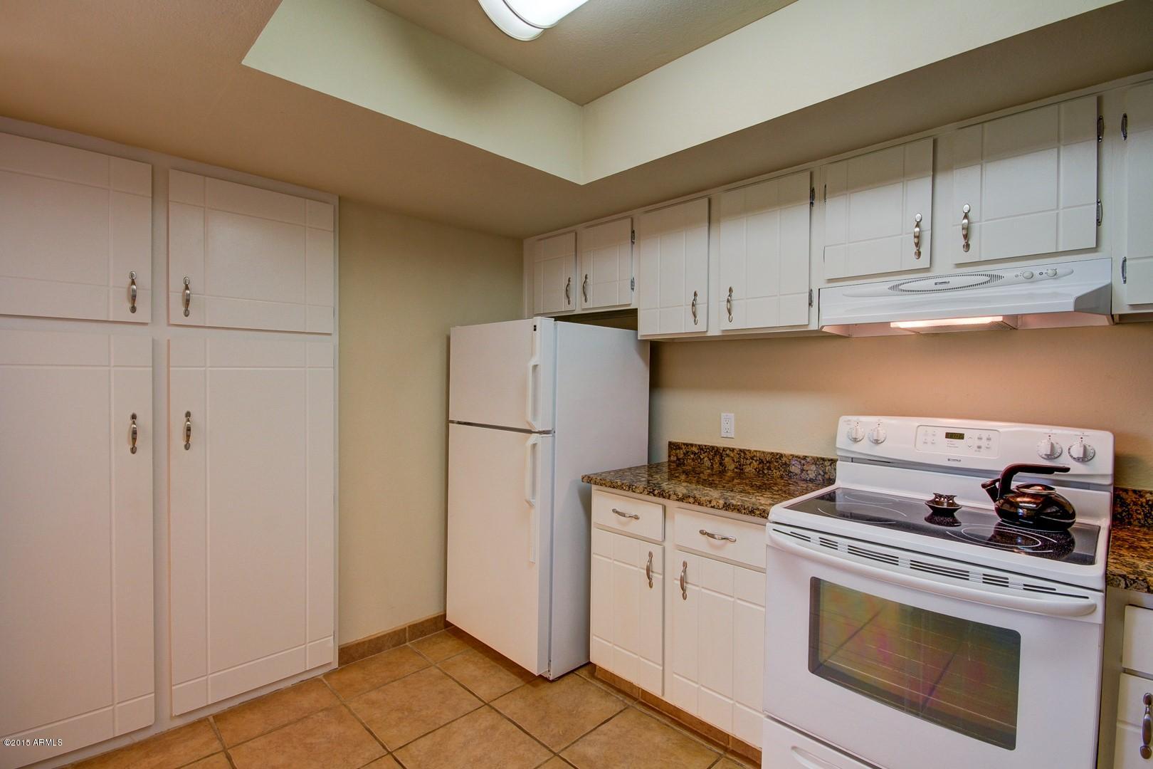 4201 East Camelback Road, Unit 72 Phoenix, AZ 85018 - Photo 18 of 33 Camelback (24)