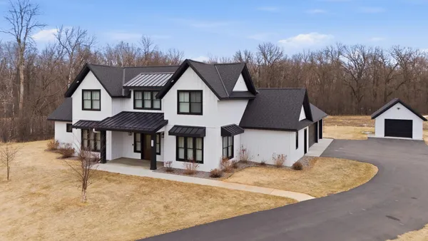 $899,900 | 504 Northern Mdws Lane, Sartell, MN 56377