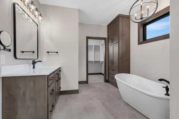 $899,900 | 504 Northern Mdws Lane, Sartell, MN 56377