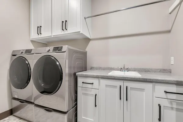 $899,900 | 504 Northern Mdws Lane, Sartell, MN 56377