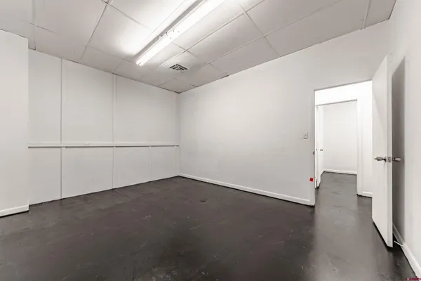 an empty room with a empty space