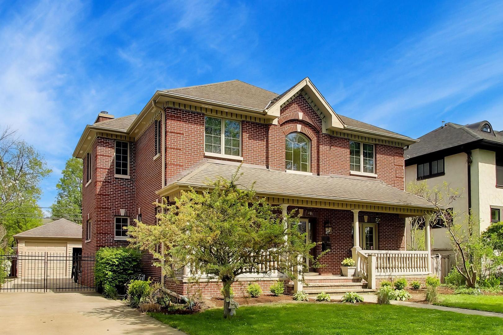 327 South Knight Avenue Park Ridge, IL 60068 - Photo 2 of 40