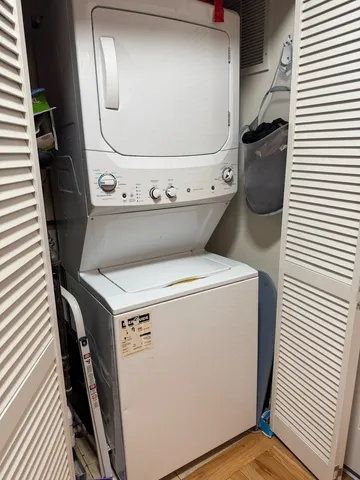 $2,800 | 2014 West Superior Street, Unit 2, Chicago, IL 60612