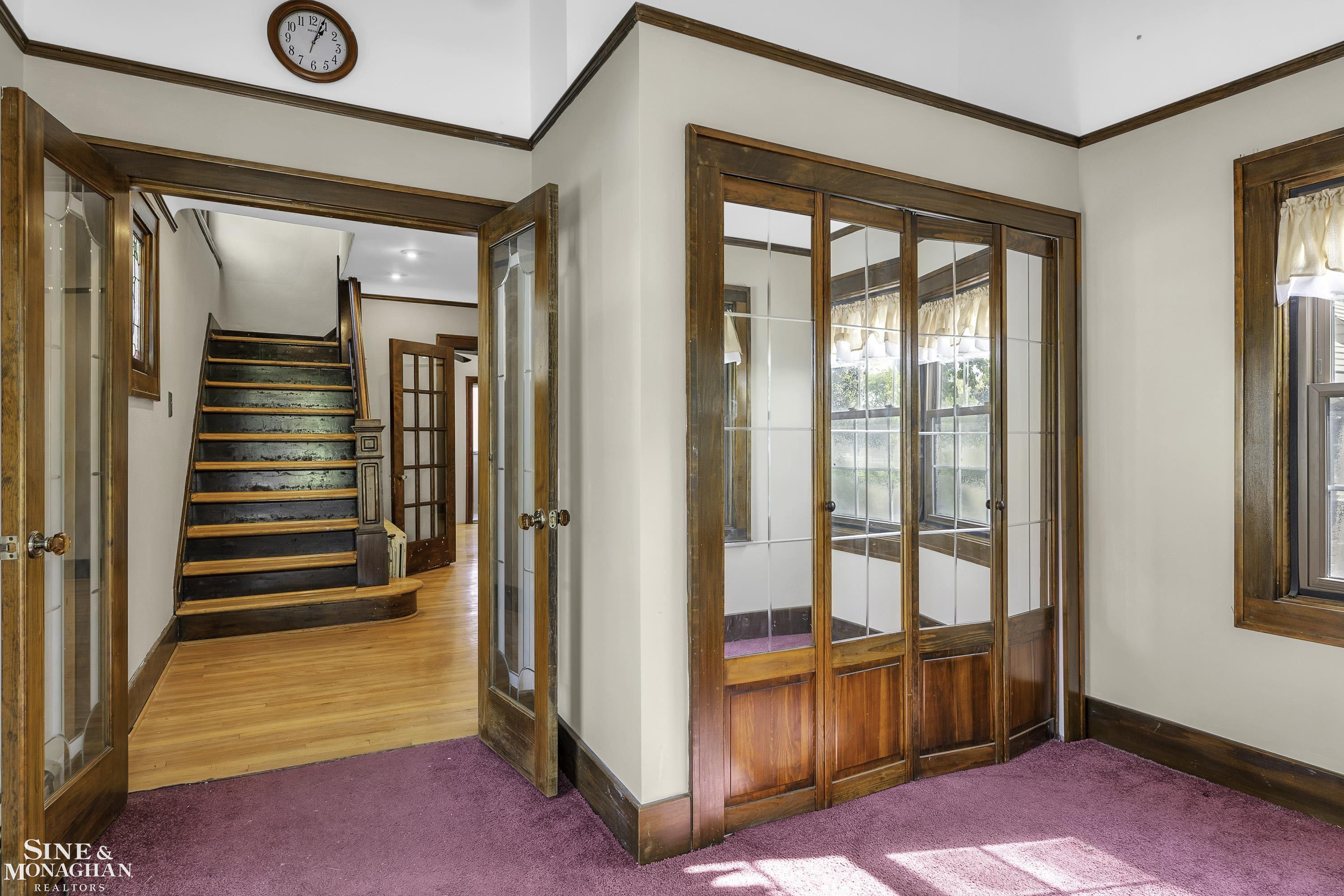 734 Neff Road Grosse Pointe, MI 48230 - Photo 4 of 39 50158895-c87fa118-4858-47b7-83fc-68ac12f76fd0.JPG
