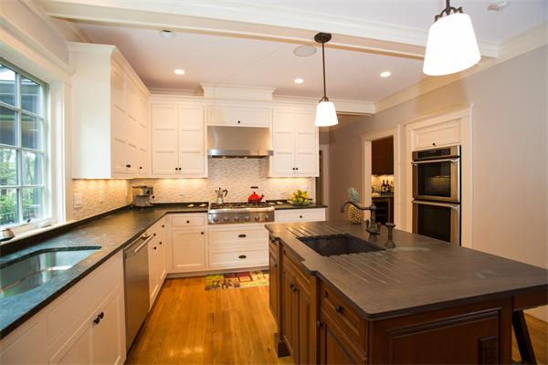 51 Fairview Road Weston, MA 02493 - Photo 6 of 21