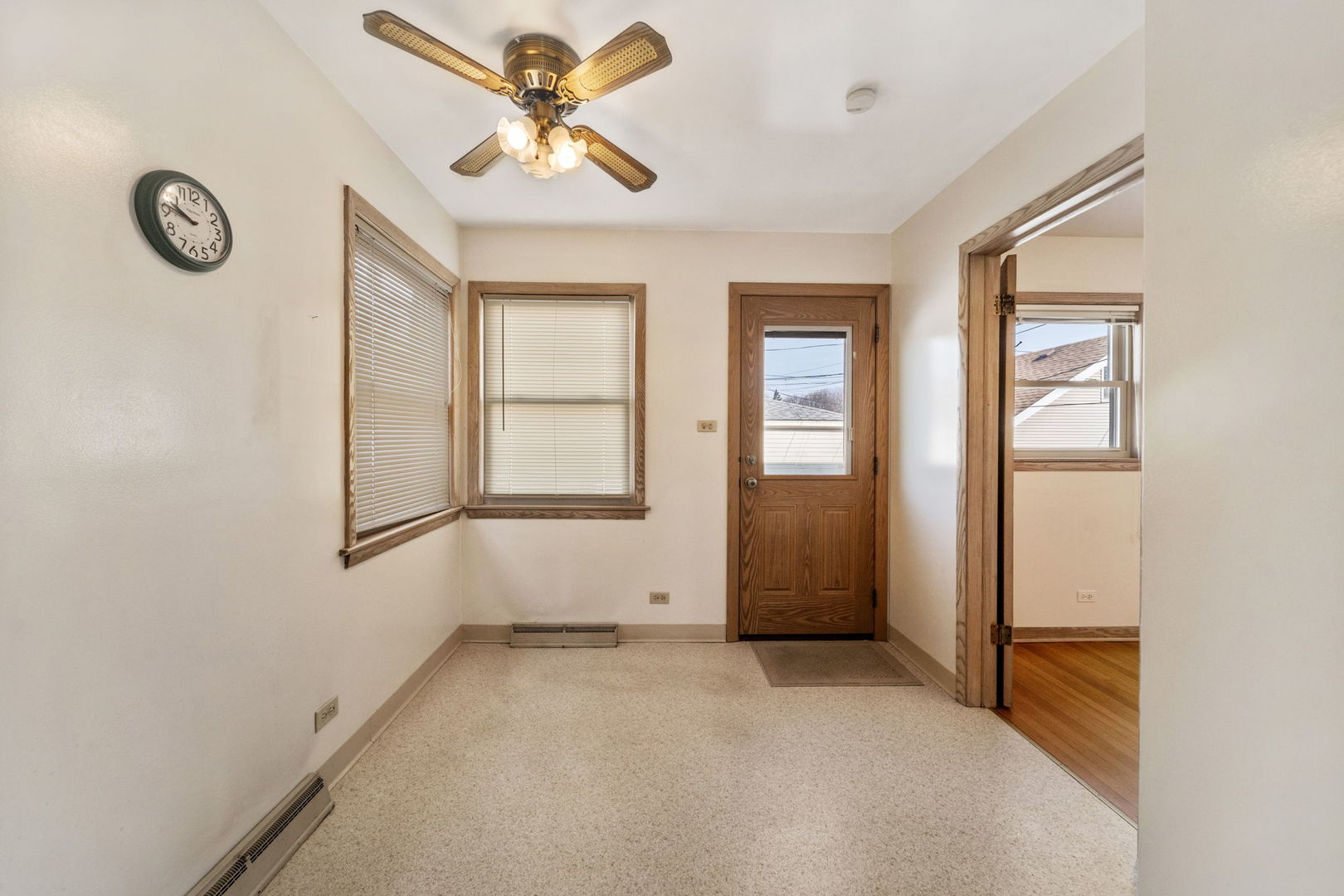 7230 West Greenleaf Avenue Chicago, IL 60631 - Photo 11 of 20