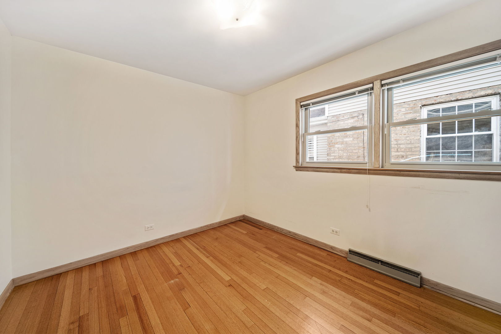 7230 West Greenleaf Avenue Chicago, IL 60631 - Photo 13 of 20