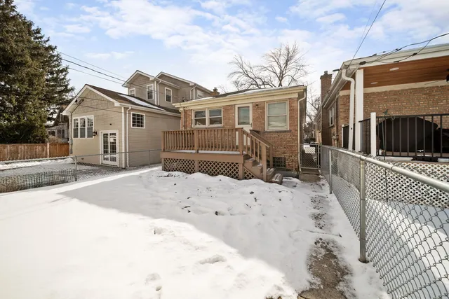 $379,900 | 7230 West Greenleaf Avenue, Chicago, IL 60631