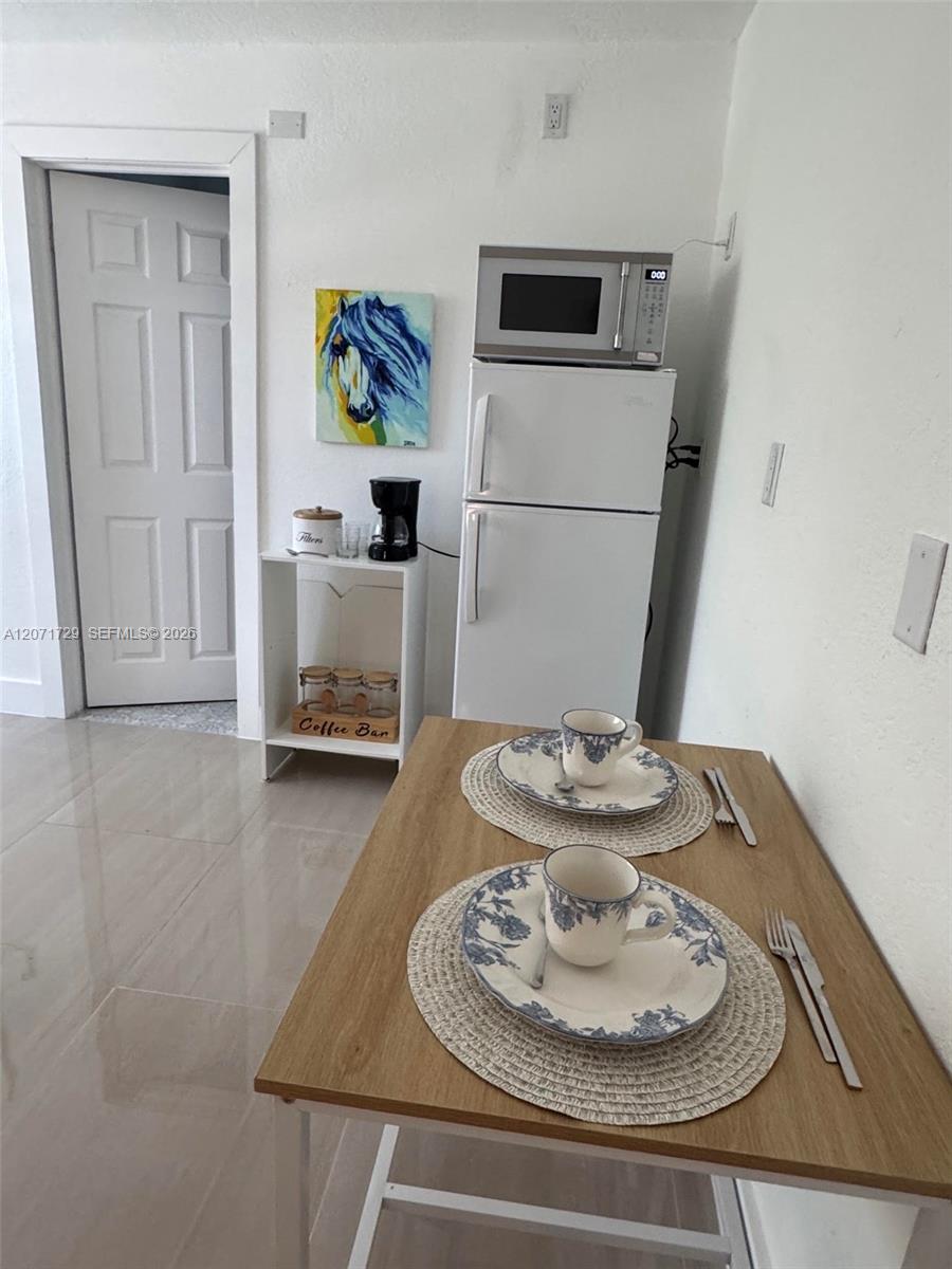 9635 Southwest 16th Street, Unit STUDIO Miami, FL 33165 - Photo 3 of 9 Gallery Image 3