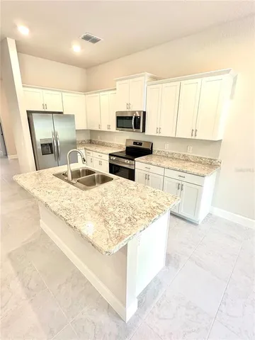 $322,900 | 4635 Northeast 32nd Place, Ocala, FL 34470