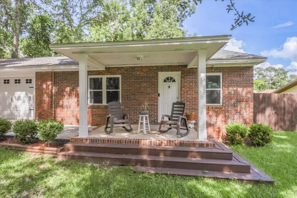 $227,900 | 1529 Live Oak Drive, Unit A, Tallahassee, FL 32301
