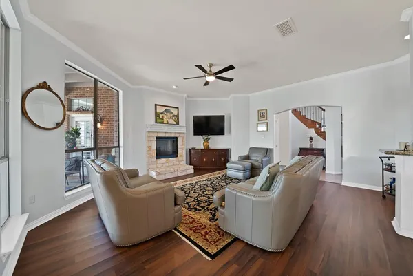 $699,000 | 1611 Mustang Court, Cedar Hill, TX 75104