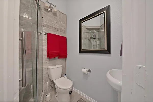 $699,000 | 1611 Mustang Court, Cedar Hill, TX 75104