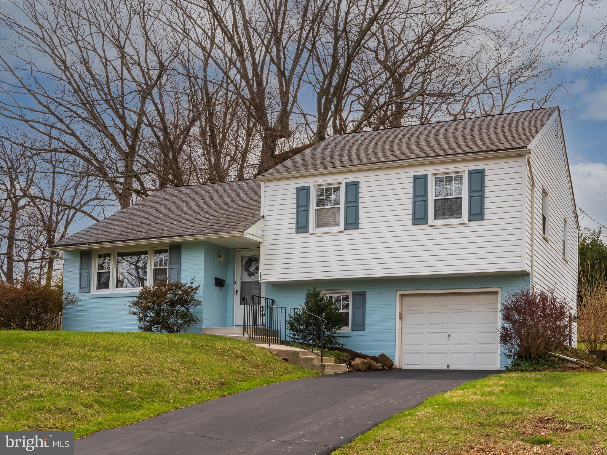 132 Bartholomew Road Berwyn, PA 19312 - Photo 3 of 39 Gallery Image 3
