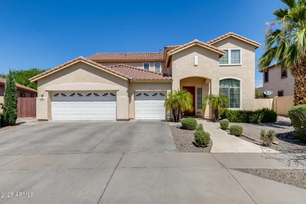 $675,000 | 7604 North 87th Drive, Glendale, AZ 85305