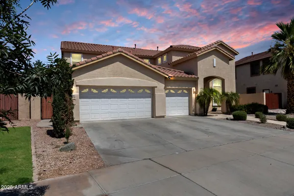 $675,000 | 7604 North 87th Drive, Glendale, AZ 85305