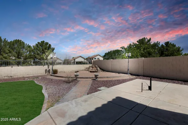$675,000 | 7604 North 87th Drive, Glendale, AZ 85305
