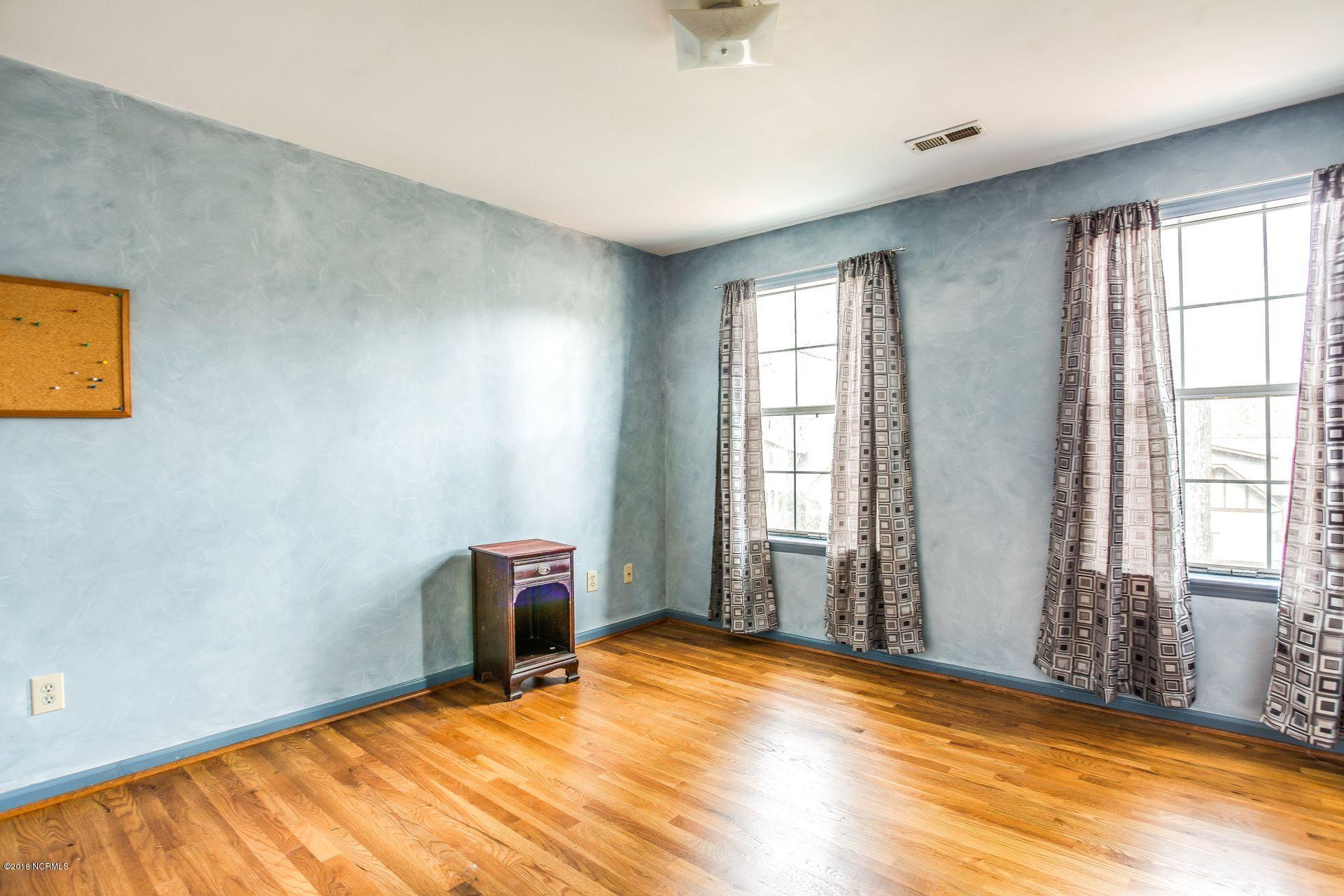 6614 Creek Ridge Road Wilmington, NC 28411 - Photo 18 of 29 19