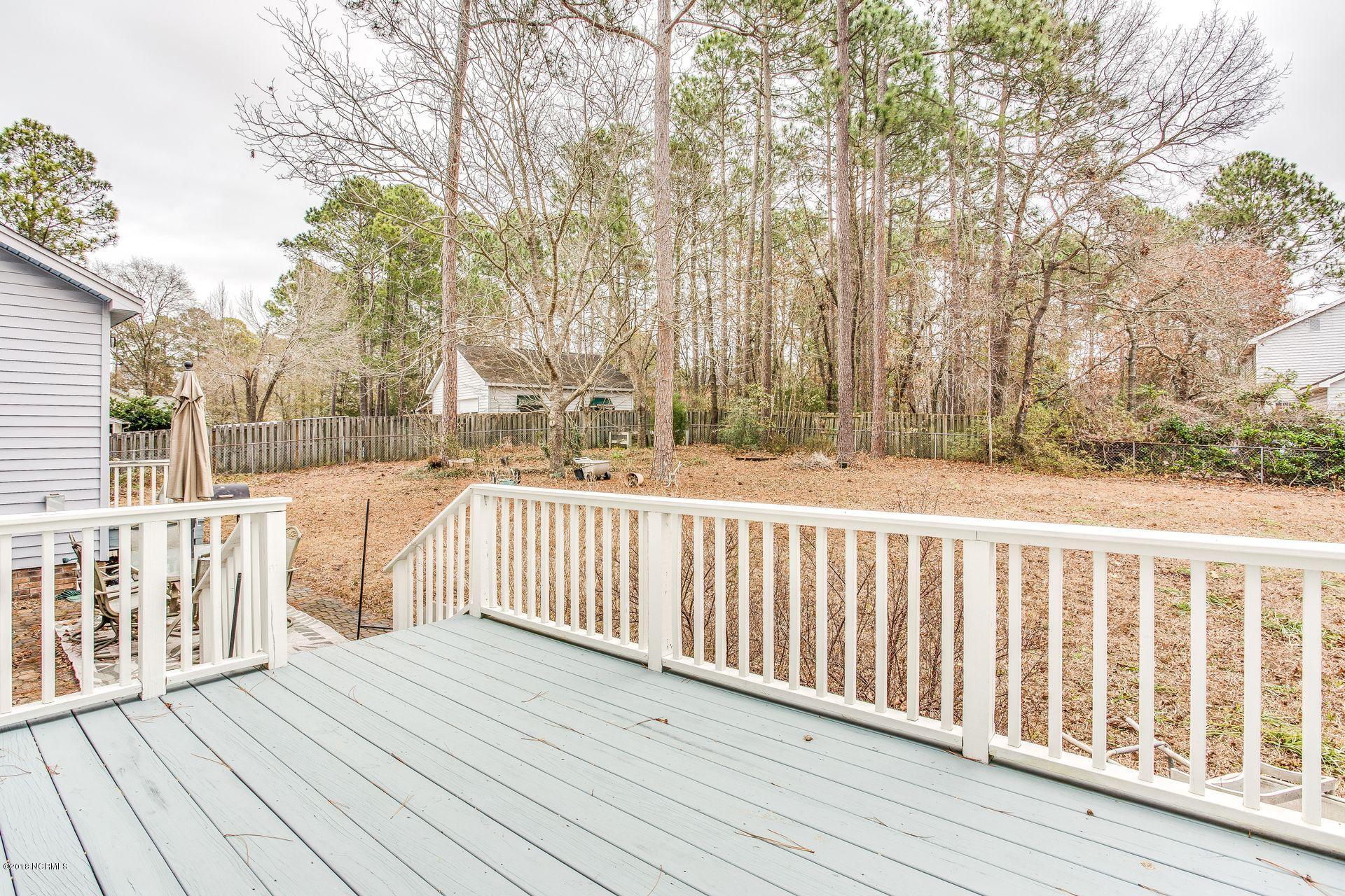 6614 Creek Ridge Road Wilmington, NC 28411 - Photo 3 of 29 32