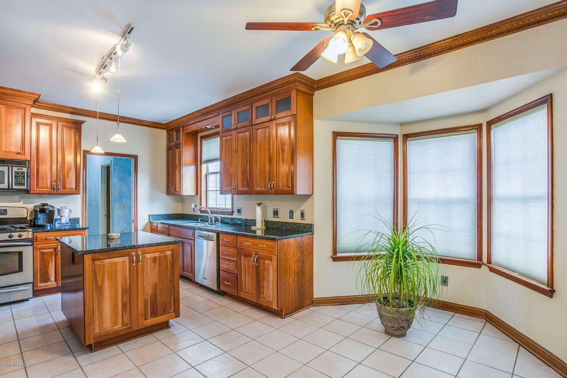 6614 Creek Ridge Road Wilmington, NC 28411 - Photo 10 of 29 11