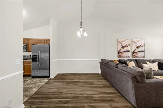 $265,000 | 706 Chas Court, High Point, NC 27265