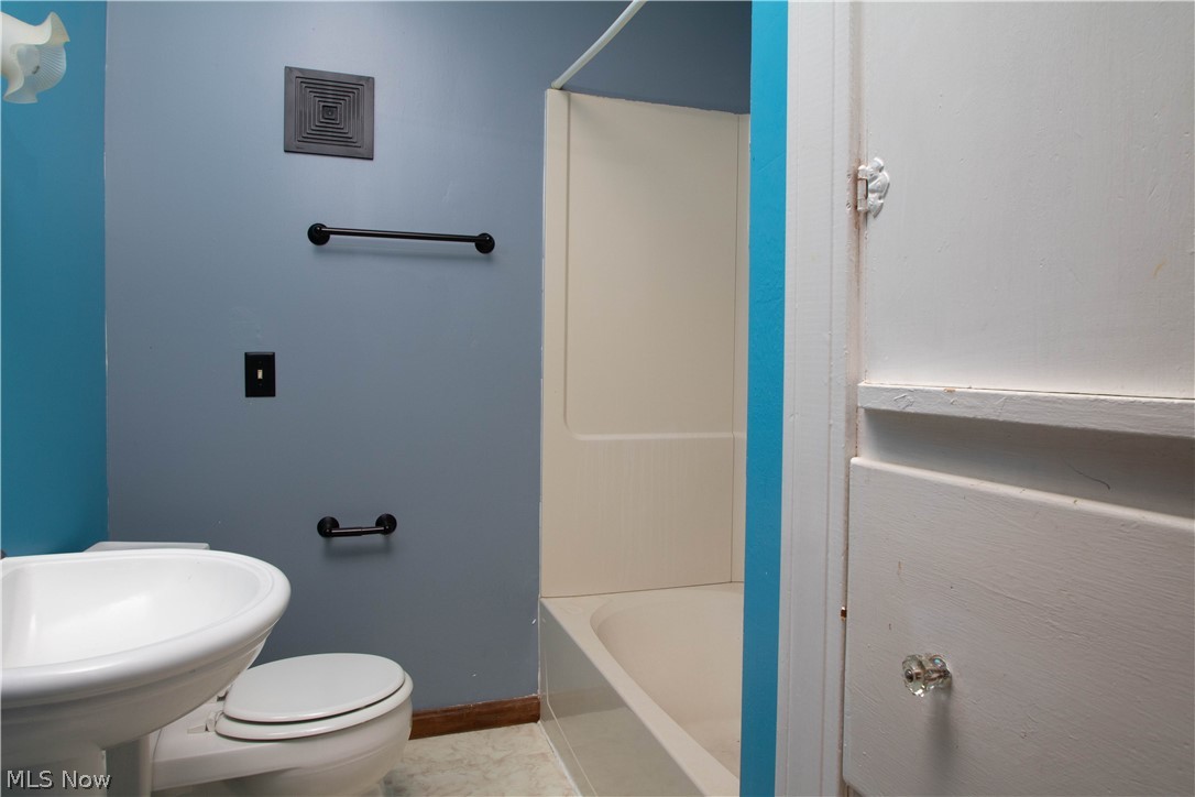 2583 North River Road Northeast Warren, OH 44483 - Photo 14 of 23 Gallery Image 14