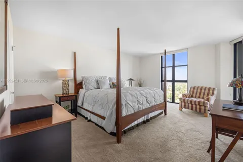 $355,000 | 4000 Towerside Terrace, Unit 2005, Miami, FL 33138