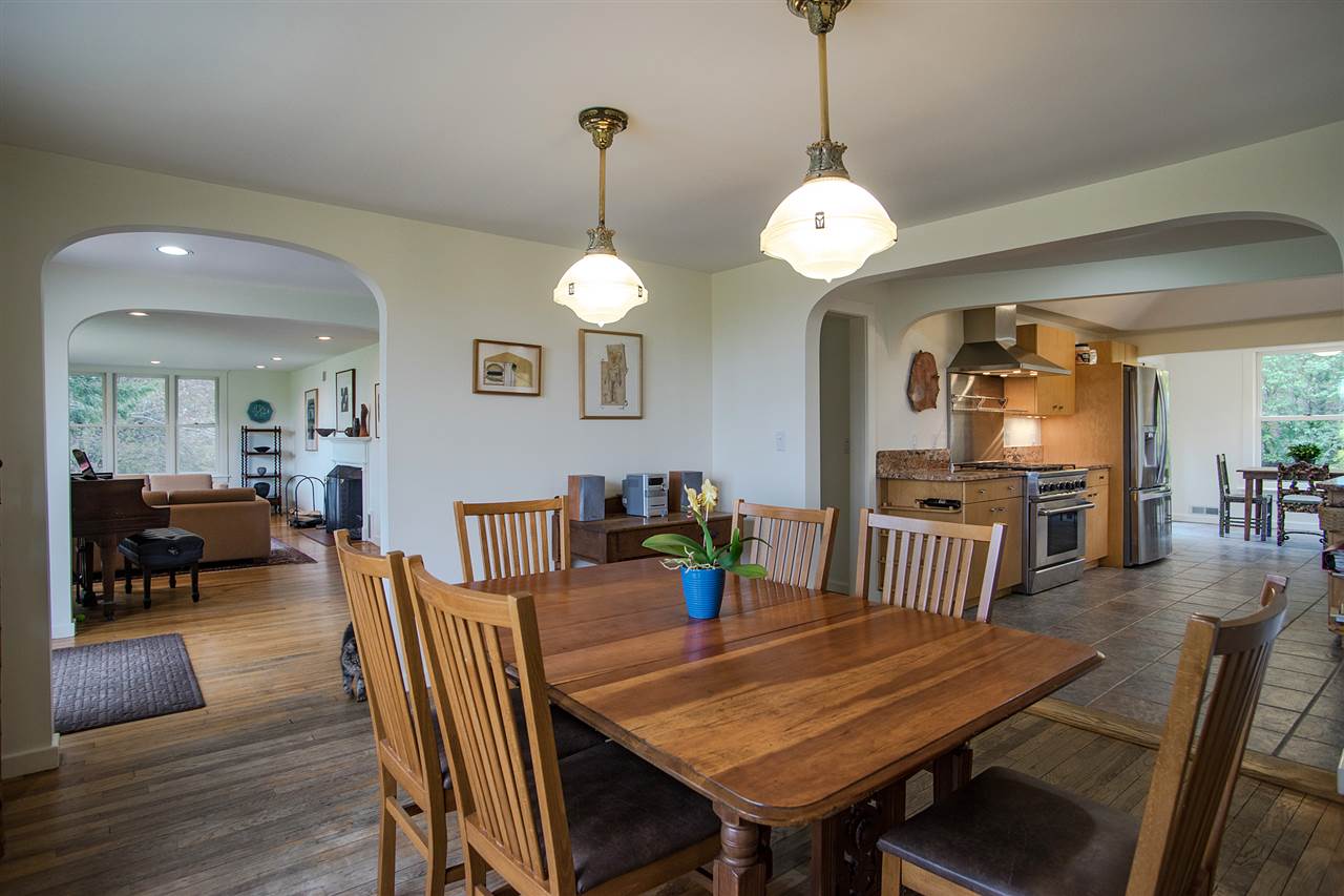 542 Breezy Hill Road Springfield, VT 05156 - Photo 10 of 34