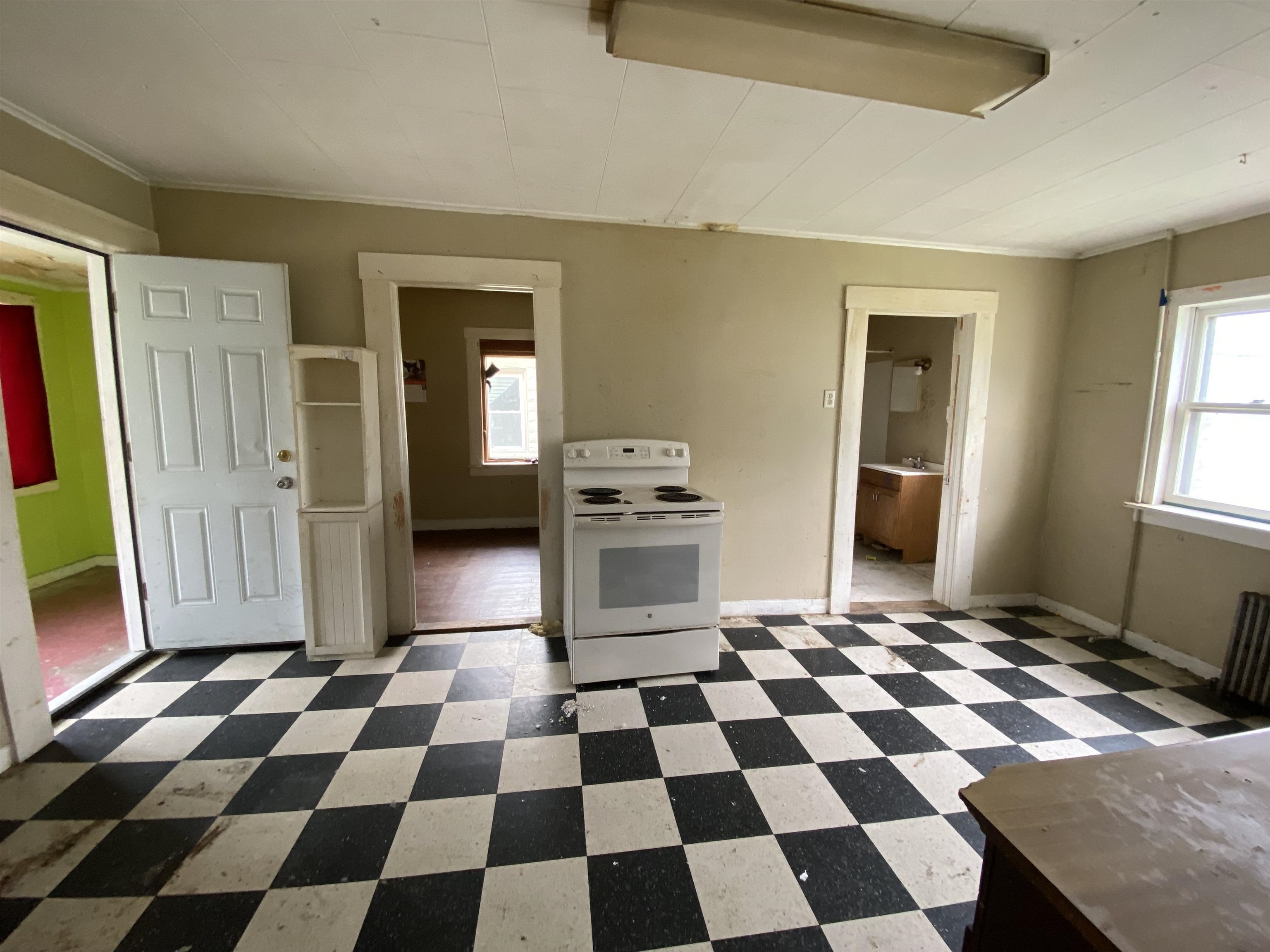 30 Meadow Street Rutland, VT 05701 - Photo 8 of 17