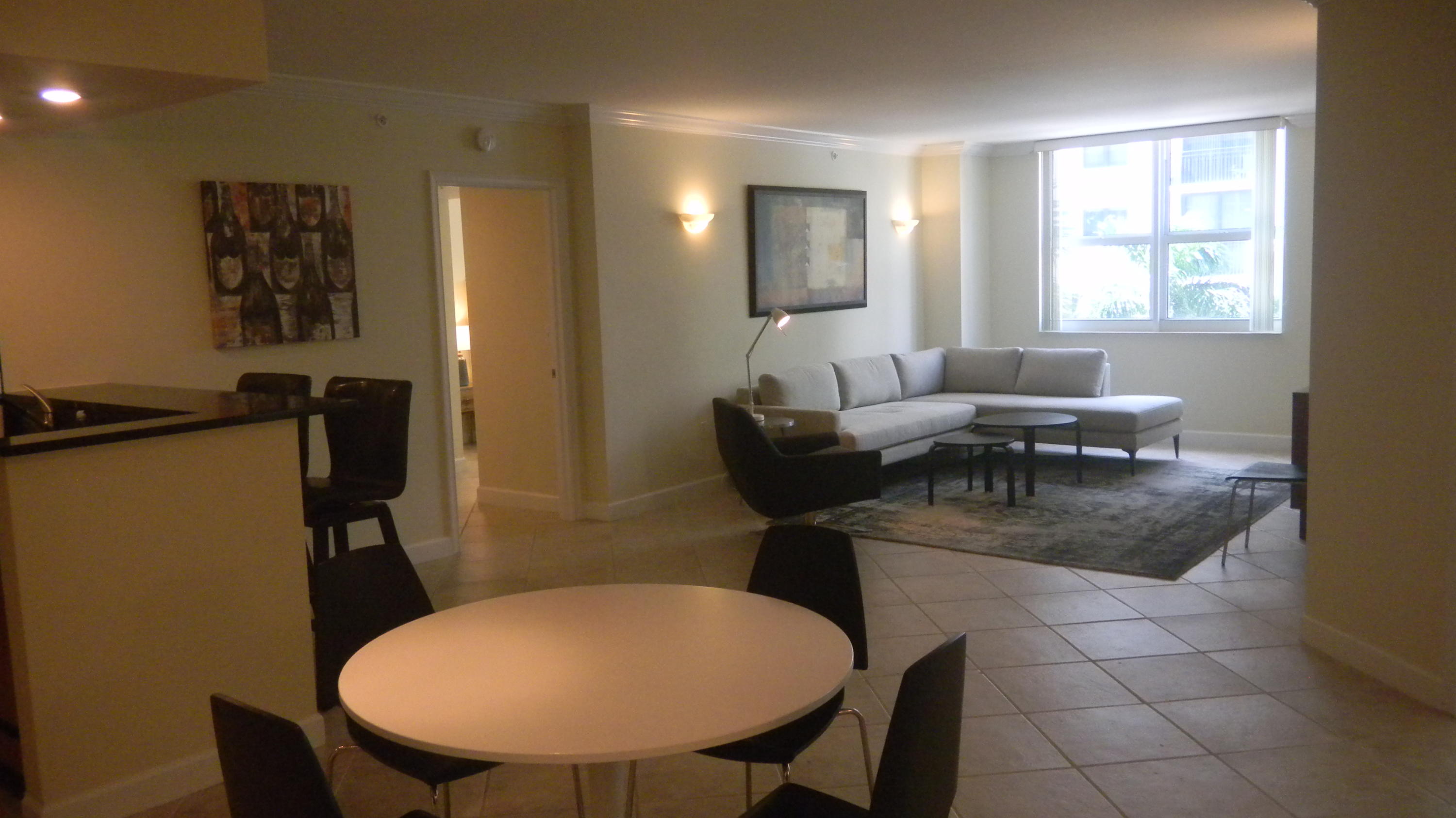 99 Southeast Mizner Boulevard, Unit 343 Boca Raton, FL 33432 - Photo 1 of 40 Livingroom