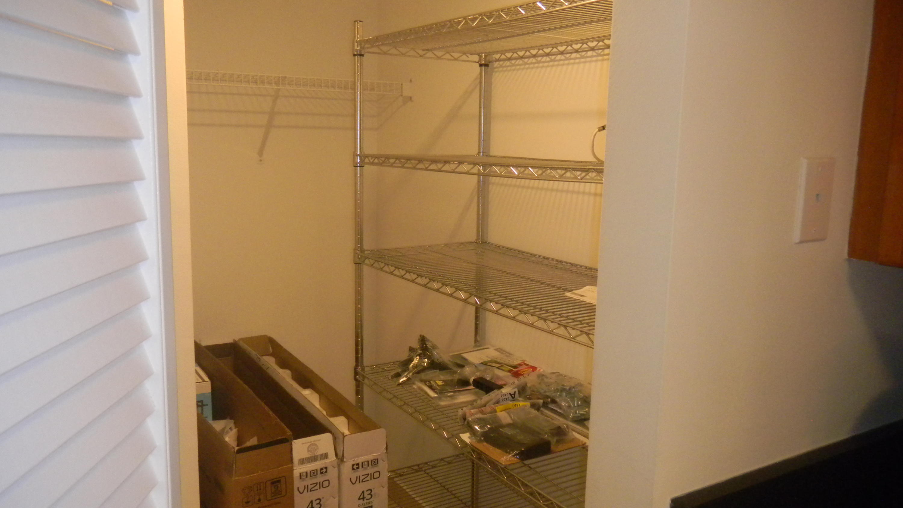 99 Southeast Mizner Boulevard, Unit 343 Boca Raton, FL 33432 - Photo 31 of 40 Utility Laundry Room