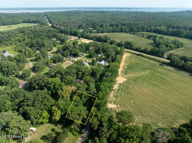 $7,500 | 0 Debbie Drive, Canton, MS 39046