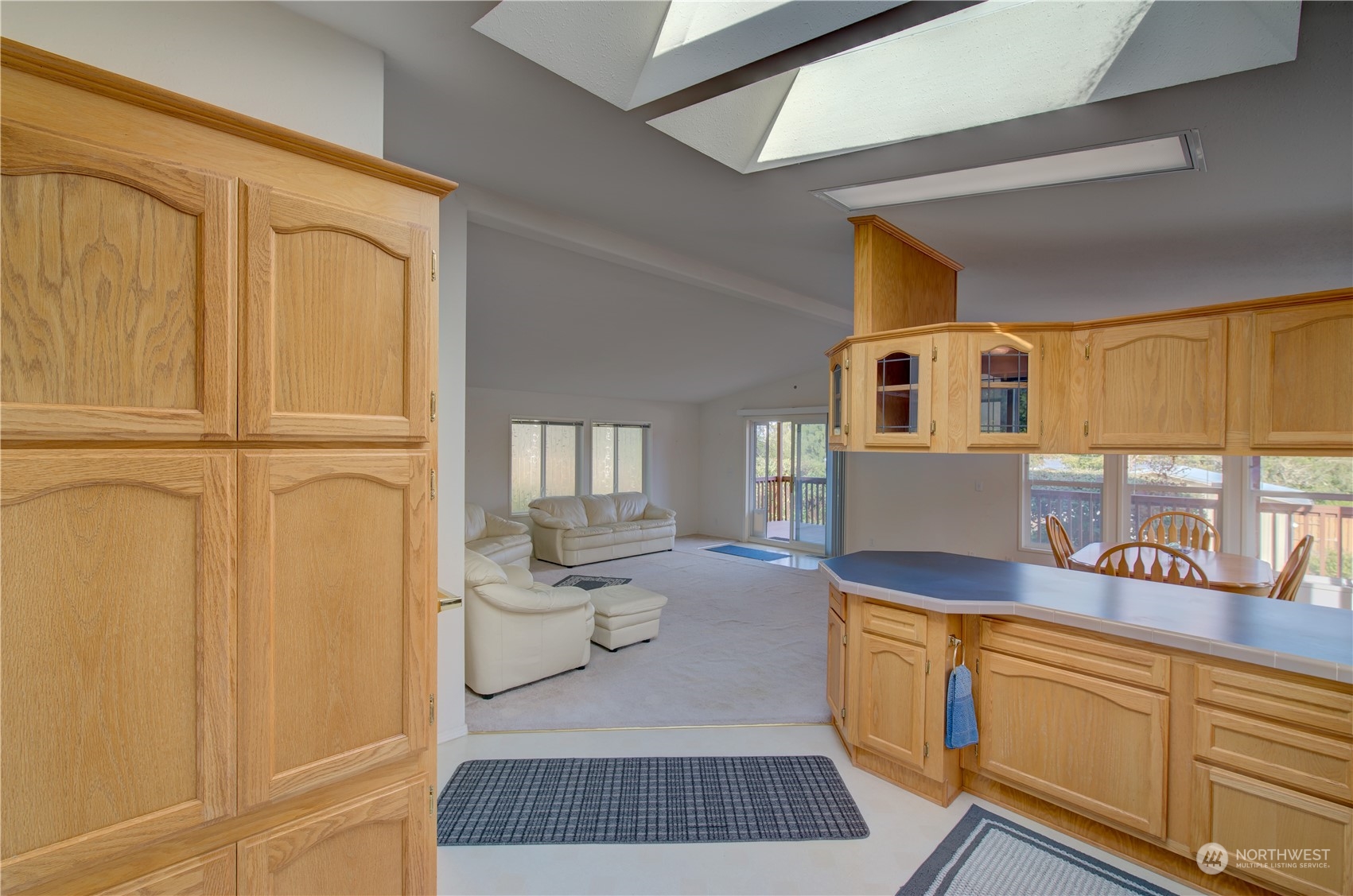 26507 Sandridge Road Nahcotta, WA 98640 - Photo 27 of 40 a living room with stainless steel appliances granite countertop furniture and a window