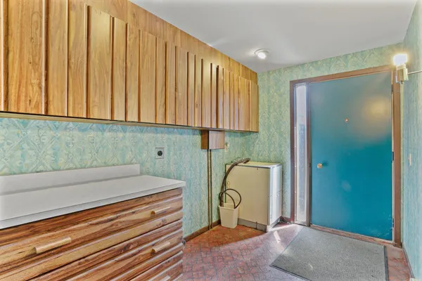$599,900 | 6411 Winnequah Road, Monona, WI 53716