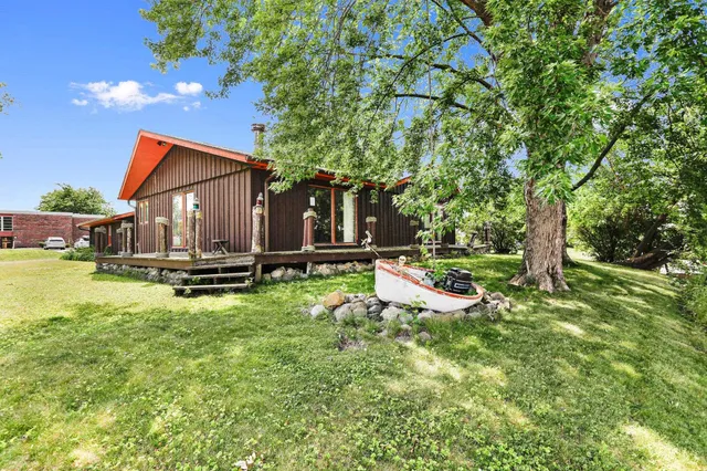 $699,900 | 6411 Winnequah Road, Monona, WI 53716