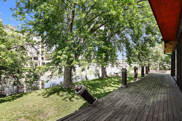 $599,900 | 6411 Winnequah Road, Monona, WI 53716