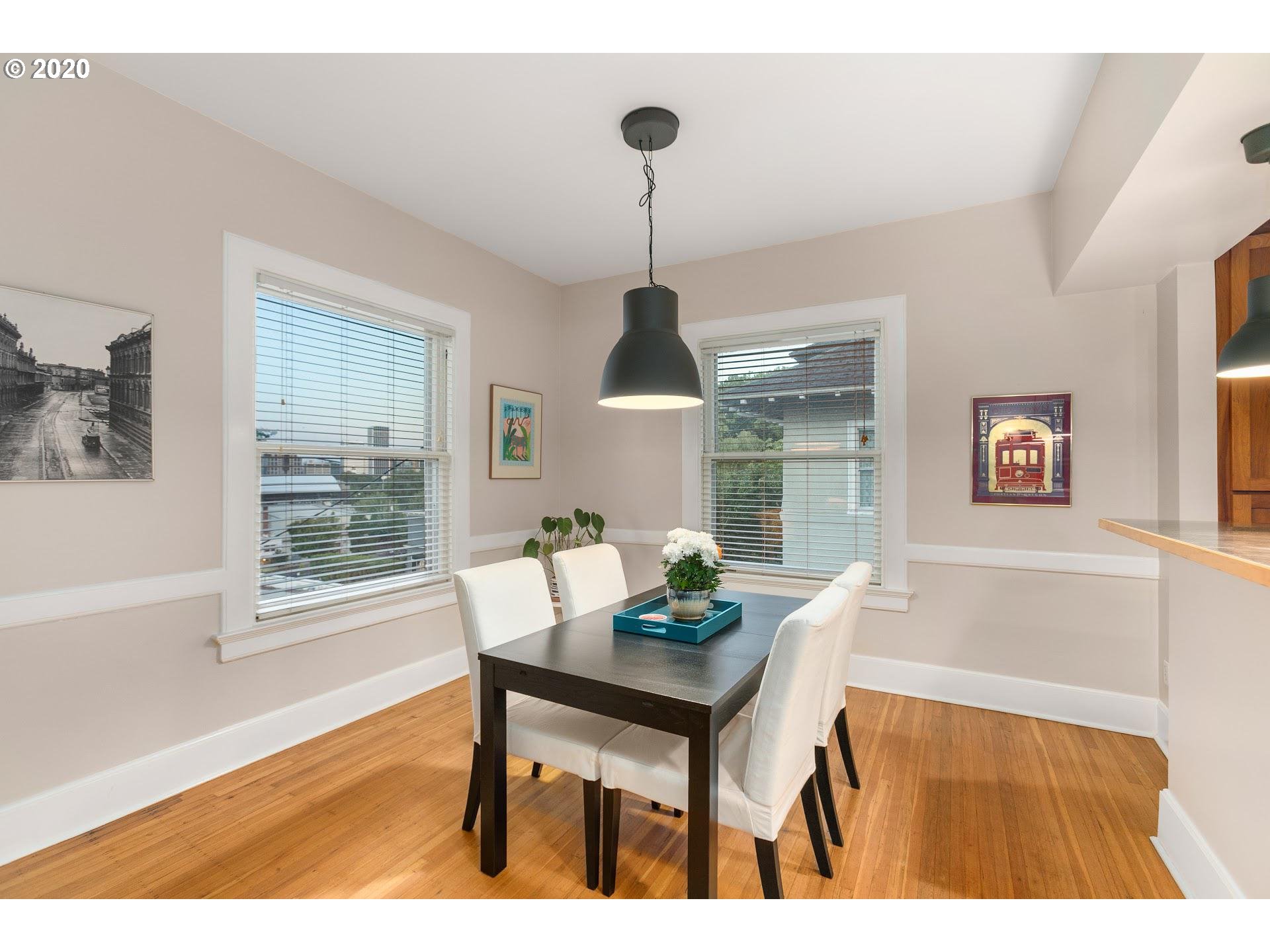 731 Southwest King Avenue, Unit 16 Portland, OR 97205 - Photo 14 of 27