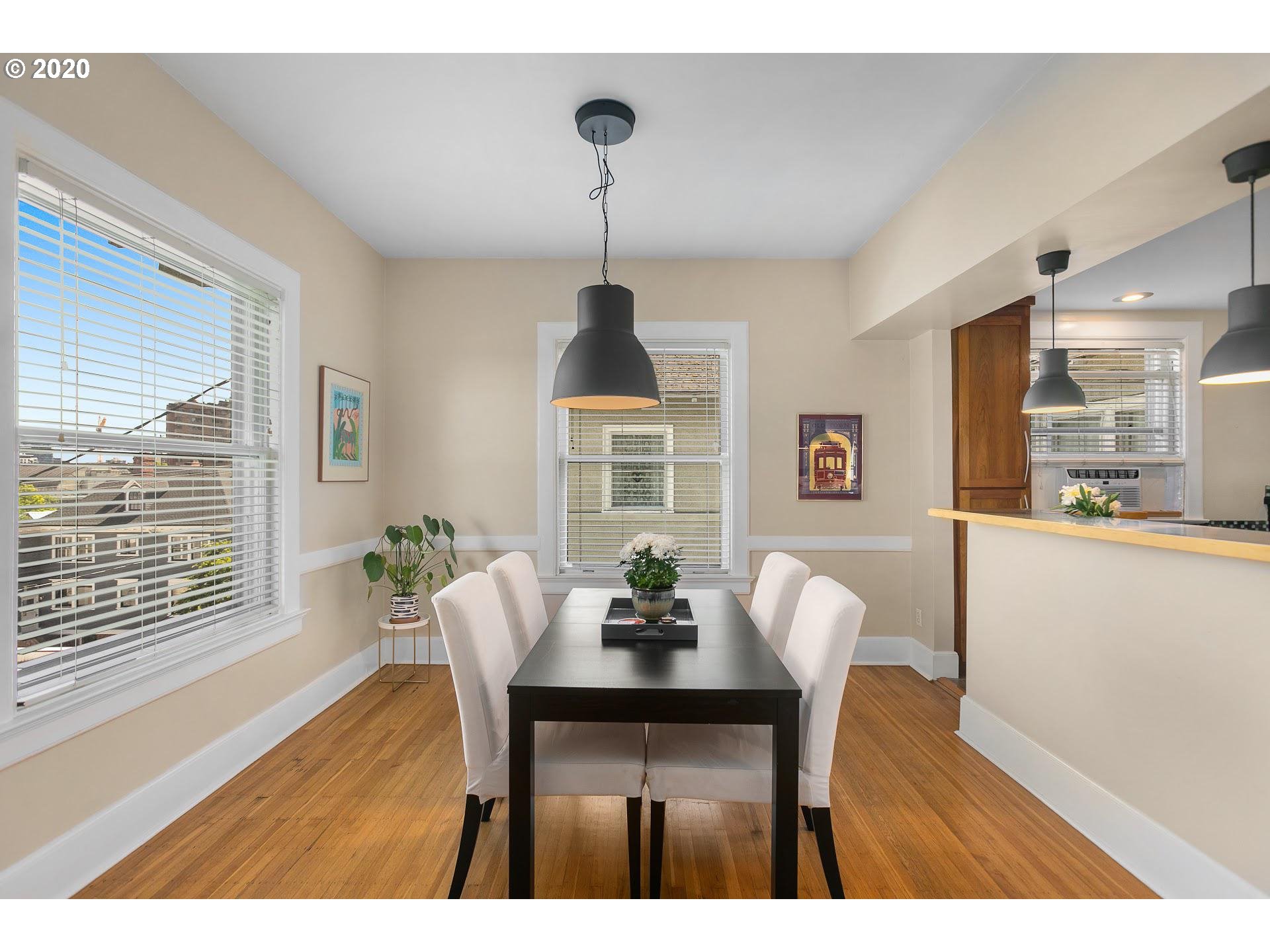 731 Southwest King Avenue, Unit 16 Portland, OR 97205 - Photo 15 of 27