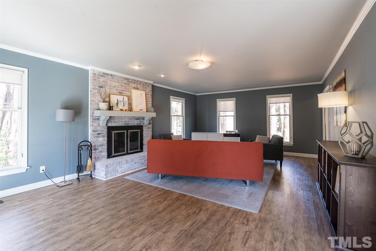 4109 Yates Mill Pond Road Raleigh, NC 27606 - Photo 4 of 22 Gallery Image 4