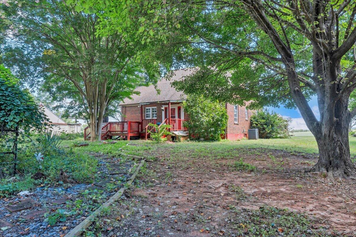 8357 Snow Creek Road Penhook, VA 24137 - Photo 45 of 57 41-MIB07513