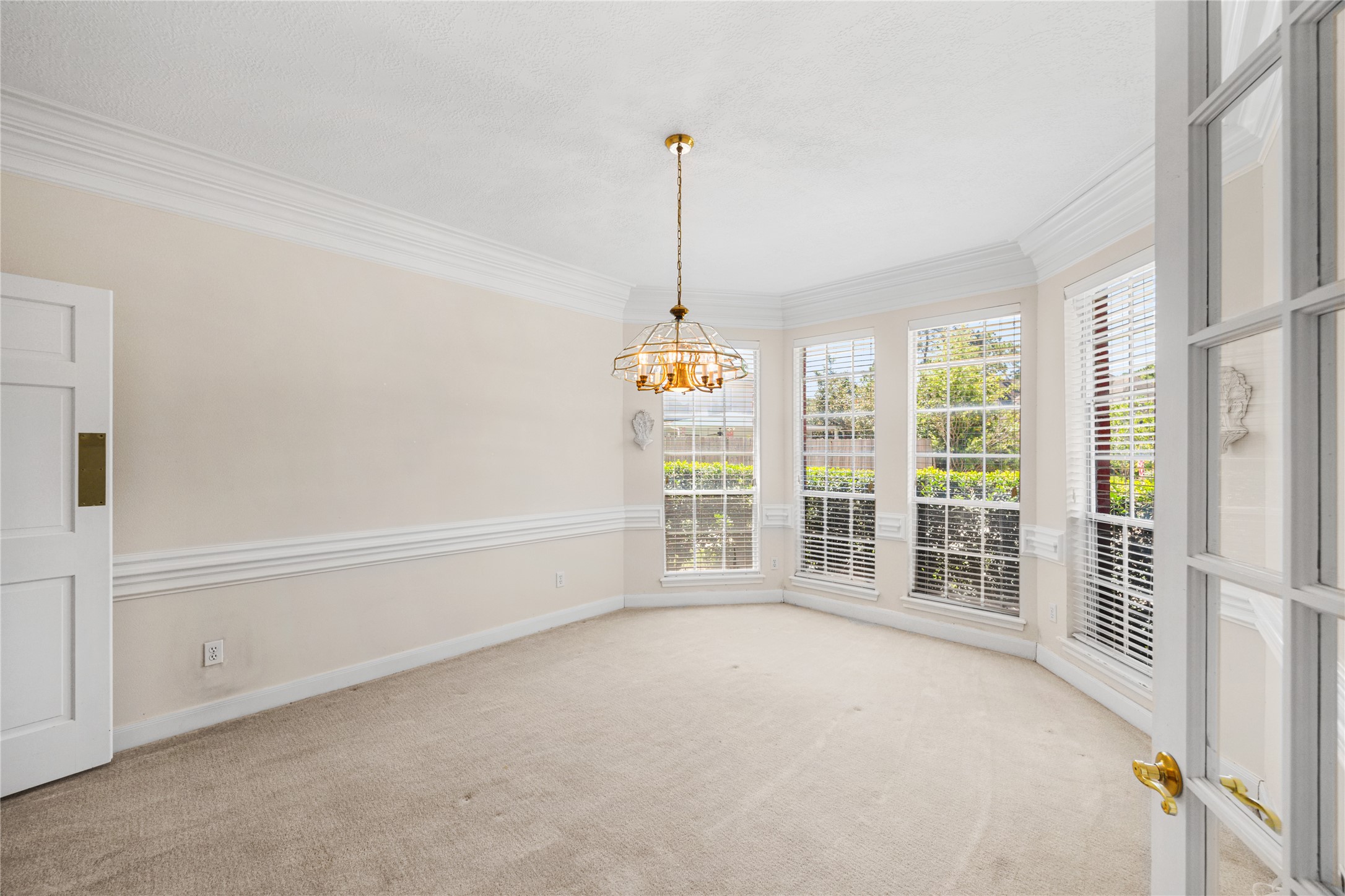 17210 Silverthorne Lane Spring, TX 77379 - Photo 10 of 49 Designated formal dining space