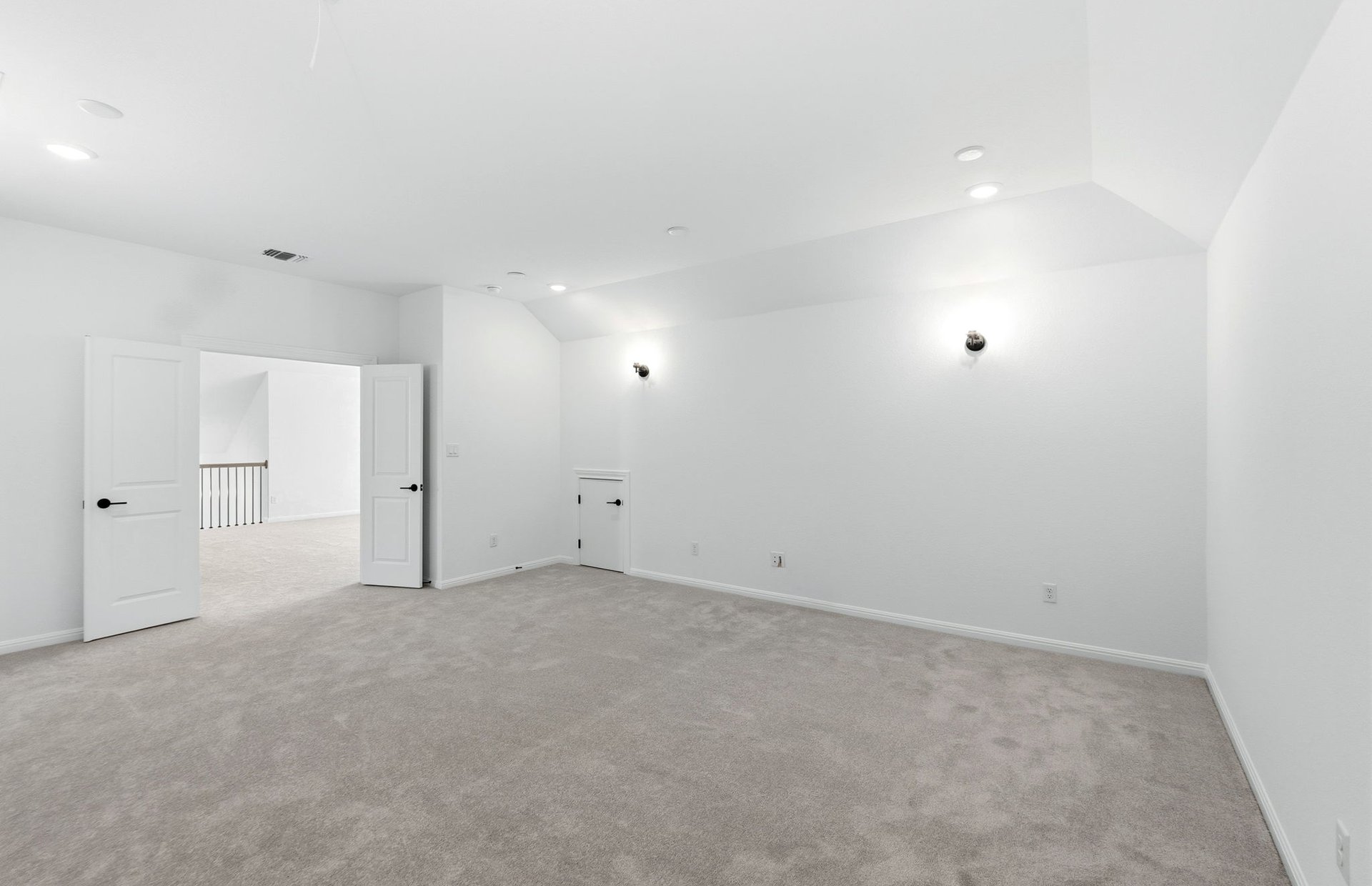 605 Rdg Pt Drive Georgetown, TX 78628 - Photo 11 of 29