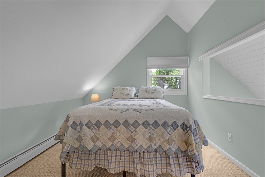 47 Horseshoe Circle Ware, MA 01082 - Photo 24 of 37 a bedroom with a bed and window