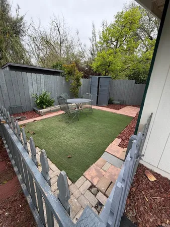 $2,450 | 227 Robelini Drive, Unit A, Vista, CA 92083