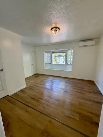 $2,450 | 227 Robelini Drive, Unit A, Vista, CA 92083
