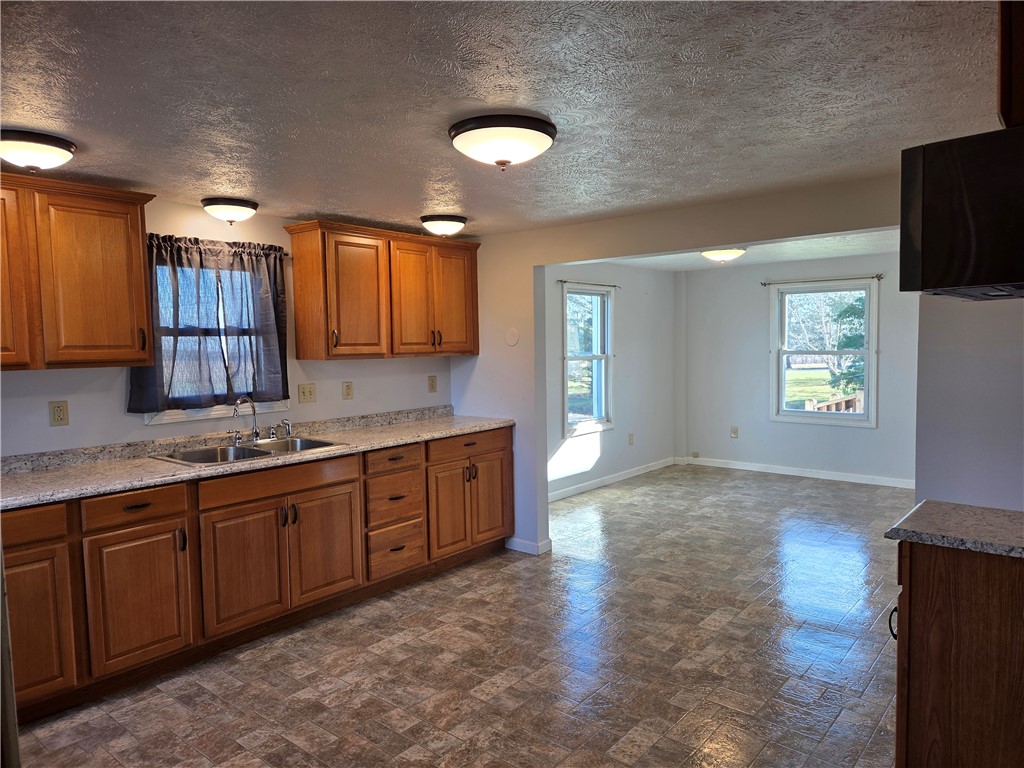 5364 Wilson Road Seneca, NY 14456 - Photo 7 of 43