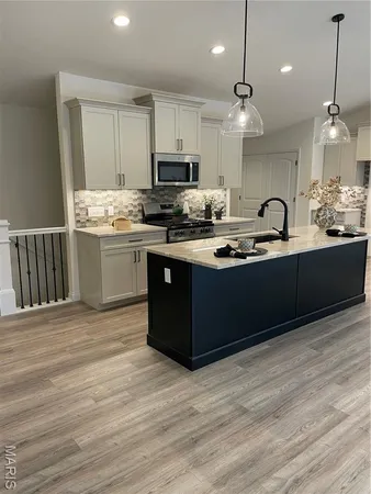 $499,900 | 1585 Belleau Creek Road, Unit 1A, St. Peters, MO 63376