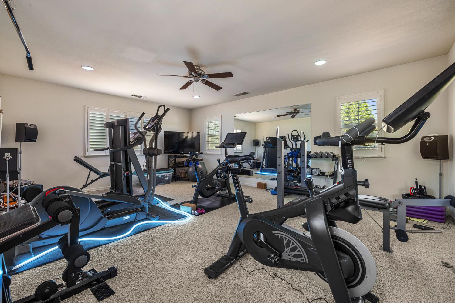 122 Memory Lane Turlock, CA 95382 - Photo 19 of 29