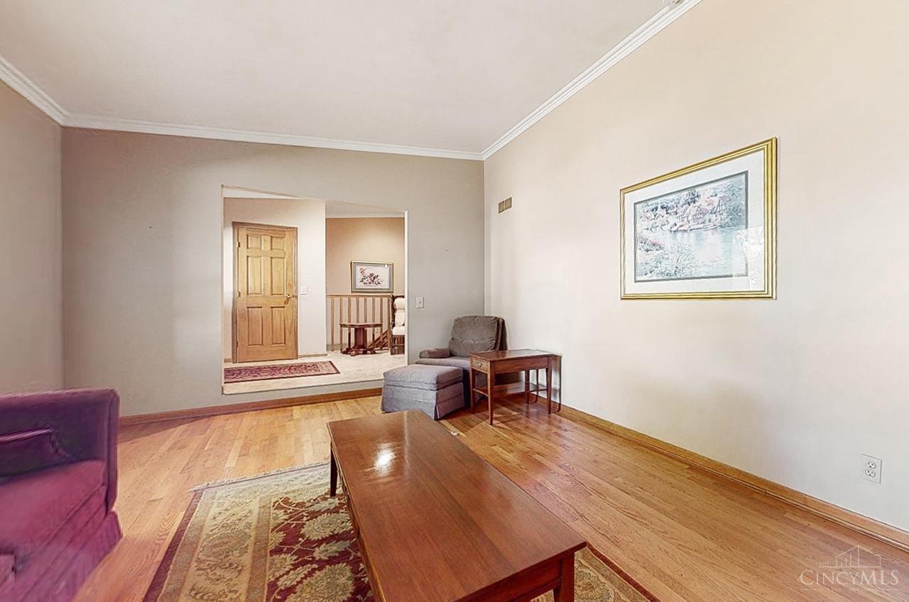 4259 Hanley Road Cincinnati, OH 45247 - Photo 7 of 33 Gallery Image 7