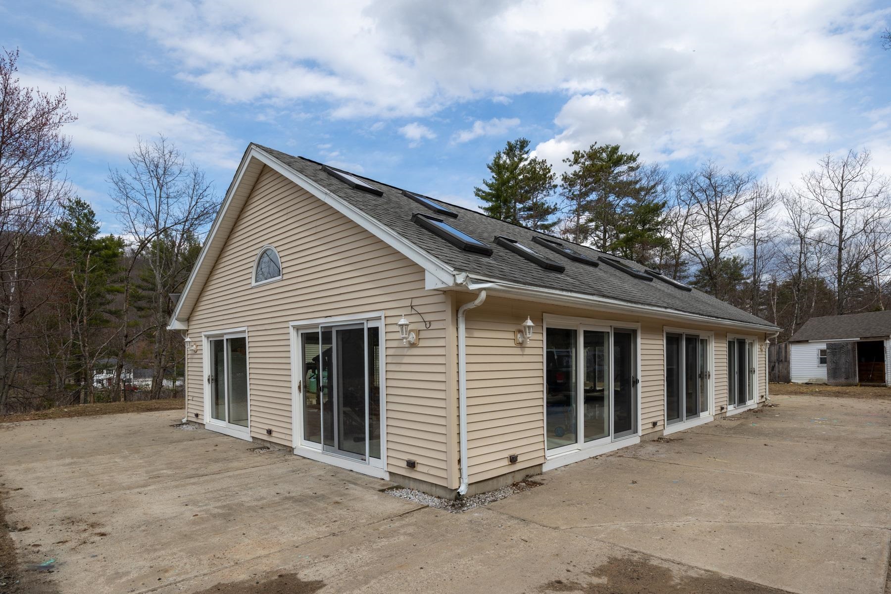 699 Kings Highway Middleton, NH 03887 - Photo 3 of 39